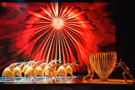 Vở diễn Dó 'đảo chiều' hệ thẩm mỹ của ballet