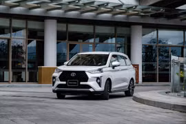 Toyota Việt Nam khai xuân giảm giá, loạt xe ưu đãi đến 66 triệu đồng