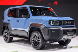 Toyota Land Cruiser FJ ra mắt Đông Nam Á, giá quy đổi hơn 1 tỷ đồng