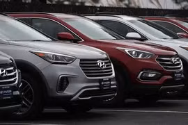 Hyundai triệu hồi hơn 560.000 SUV vì lỗi túi khí