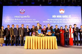 Mặt trận hai nước Việt Nam - Lào đẩy mạnh triển khai hợp tác xây dựng biên giới hòa bình