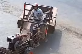 Gia Lai: Thanh niên ngang nhiên trộm xe công nông về sơn lại màu khác
