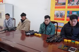 Phát hiện nhóm nghi phạm tàng trữ, mua bán trái phép vũ khí quân dụng tại Thái Nguyên