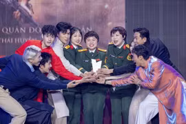 ‘Mưa đỏ’ và Soobin ghi dấu ấn tại WeChoice Awards 2025