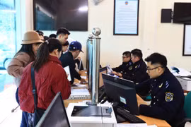 Chi cục Hải quan khu vực VI phấn đấu thu thuế xuất nhập khẩu đạt 18.000 tỷ đồng trong năm 2026