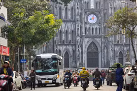 Công an Hà Nội đề xuất mở rộng phạm vi hạn chế xe trên 16 chỗ tại khu vực phố cổ