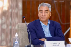 Nepal phát lệnh bắt vợ chồng cựu Thủ tướng Deuba