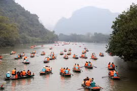 Ninh Bình đón hơn 2,3 triệu lượt khách, doanh thu đạt trên 2.450 tỷ đồng dịp Tết