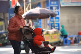 Hà Nội rét 10 độ C từ sáng sớm, không khí lạnh bao trùm nhiều khu vực