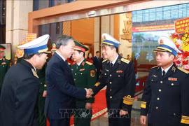 Xây dựng thế trận quốc phòng toàn dân và 'thế trận lòng dân' trên biển ngày càng vững chắc