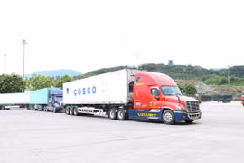 Kim ngạch xuất - nhập khẩu qua cửa khẩu Kim Thành đạt hơn 11,7 triệu USD dịp nghỉ lễ