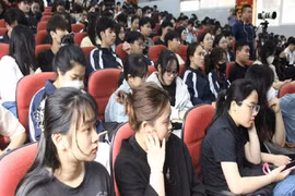 Sinh viên Y khoa phải thực hành 12 tháng mới được thi cấp chứng chỉ hành nghề