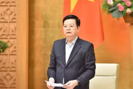 Kiên quyết đấu tranh với những hành vi phản văn hóa, lệch chuẩn về văn hóa