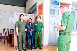 Bắt tạm giam Bình "chôm", đối tượng có 19 tiền án về tội trộm cắp tài sản