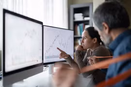 Bitcoin giảm sâu, liệu có phải lúc mua vào?