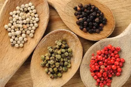 Giá tiêu hôm nay 8/1: Thị trường nội địa tăng mạnh tới 1.500 đồng/kg