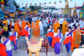 Tết Chôl Chnăm Thmây: Xuân ấm phum sóc, gắn kết nghĩa tình khối đại đoàn kết dân tộc