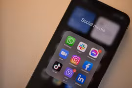 Tây Ban Nha yêu cầu điều tra X, Meta và TikTok vì nội dung AI lạm dụng trẻ em