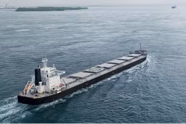 Nga và Iran giảm mạnh giá dầu bán cho Trung Quốc trước sức ép từ Mỹ