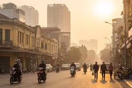 Thời tiết Hà Nội hôm nay 18/1: Ban ngày 26 độ, sáng sớm còn rét