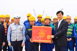 Kịp thời tháo gỡ vướng mắc, bảo đảm tiến độ Dự án đường Vành đai 4 - Vùng Thủ đô