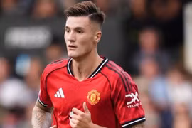 Sai lầm 74 triệu bảng và bài học đắt giá của Man United sau trận hòa Leeds