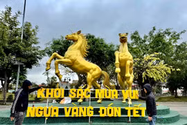 Lạng Sơn: Lộ diện cặp linh vật 'Song Mã' ấn tượng chào Tết Bính Ngọ 2026