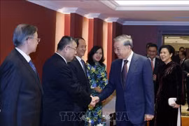 Tổng Bí thư, Chủ tịch nước Tô Lâm gặp mặt thân nhân các tướng lĩnh, chuyên gia, nhân sỹ hữu nghị Việt Nam - Trung Quốc