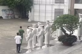 Bắt tạm giam Phó Chủ tịch Hội đồng Trường Đại học Kinh Bắc liên quan sai phạm về con dấu
