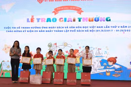 Khai mạc Hội Sách: 'Tri thức số - Kết nối tương lai'