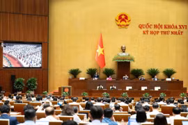 Hôm nay, Quốc hội biểu quyết thông qua nhiều nghị quyết quan trọng và bế mạc Kỳ họp thứ Nhất