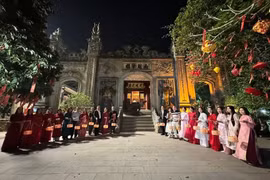 Phú Thọ giới thiệu tour đêm ‘Đền Hùng lung linh nguồn cội’