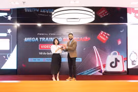 VietinBank &amp; TikTok Shop: Mega Training Bootcamp – Hành trình từ TP.HCM đến Hà Nội