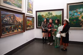 Triển lãm hội họa 'Miền Xanh' diễn ra tại Bảo tàng Mỹ thuật Việt Nam