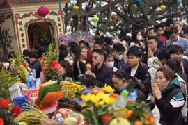 Hà Nội triển khai nhiều điểm trông giữ xe và giao thông công cộng miễn phí dịp Tết Bính Ngọ 2026