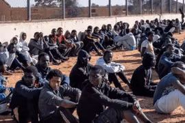 Phát hiện nhiều thi thể người di cư ở bờ biển Libya và Hy Lạp