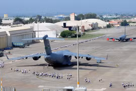 Làn sóng phản đối vụ bắt giữ các nhà báo Thổ Nhĩ Kỳ tại căn cứ NATO
