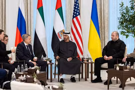 Tiến trình hòa bình Ukraine - Thế cờ ở Abu Dhabi
