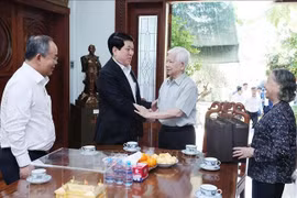 Chủ tịch nước Lương Cường chúc Tết, tri ân các đồng chí nguyên lãnh đạo Đảng, Nhà nước