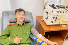Chiến sĩ Cảnh sát cơ động Quảng Ngãi kịp thời hiến tiểu cầu cứu bệnh nhân suy tủy nặng