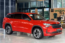 Skoda Kodiaq 2026 về đại lý, thêm nhiều nâng cấp, tăng giá mạnh