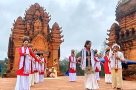 Ngày hội Văn hóa dân tộc Chăm lần thứ VI tổ chức vào tháng 6 tại tỉnh Khánh Hòa