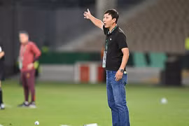 HLV Kim Sang Sik đau đầu với bài toán hàng thủ U23 Việt Nam