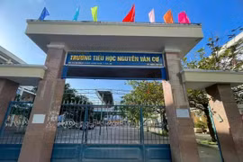 Gia Lai: Đề nghị kỷ luật nữ giáo viên Tiếng Anh sửa bài kiểm tra của học sinh
