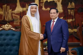 Thủ tướng đề nghị UAE bảo đảm cung cấp dầu khí cho Việt Nam 'an toàn, đúng hạn'