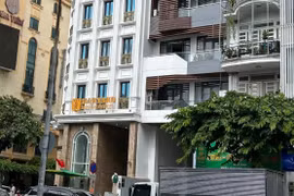 Hàng loạt cơ sở y tế tại TP HCM bị xử phạt vì khám chữa bệnh không phép
