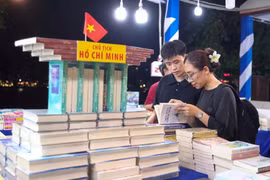 Hỗ trợ sáng tác văn học về con người mới trong sự nghiệp phát triển đất nước