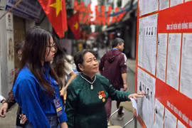 Cử tri Hà Nội: "Tôi gửi niềm tin vào những người ứng cử đại biểu"
