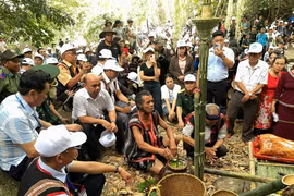 Gia Lai: Độc đáo nghi lễ cúng rừng của người Jrai