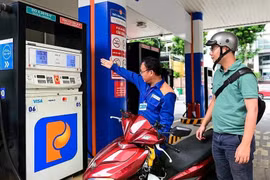 Đặt chỉ tiêu tiết kiệm điện, xăng dầu trong phong trào thi đua toàn quốc